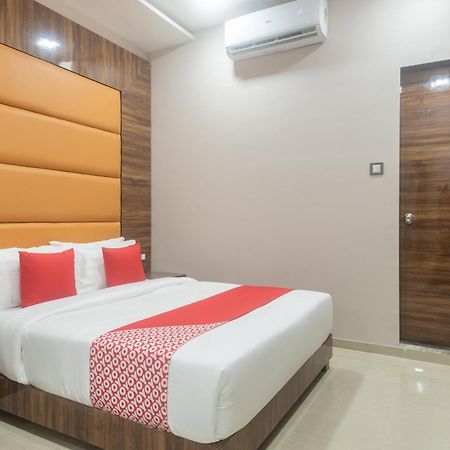 Hotel Blue Executive Near Chhatrapati Shivaji International Airport Bombay Esterno foto
